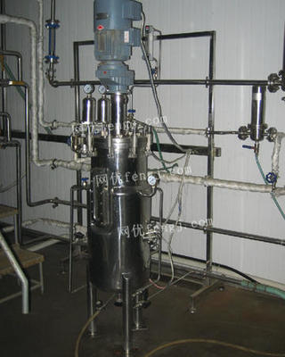 高價(jià)收購(gòu)二手化工設(shè)備、制藥設(shè)備、發(fā)酵罐